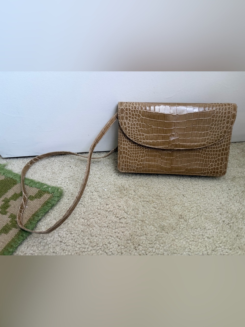 Real alligator, handmade, handbag. Shoulder strap or clutch. Taupe